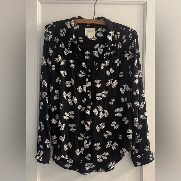 Maeve Tops - Anthropologie Maeve Emory Printed Button Down Size 6